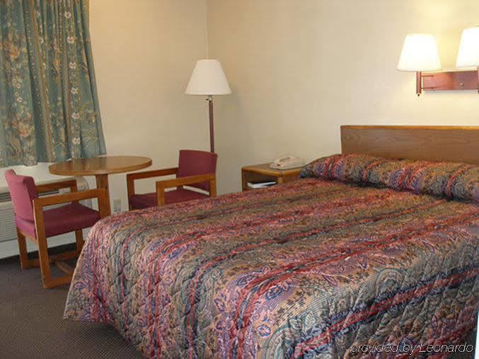 Scottish Inns Richmond Hill Buitenkant foto
